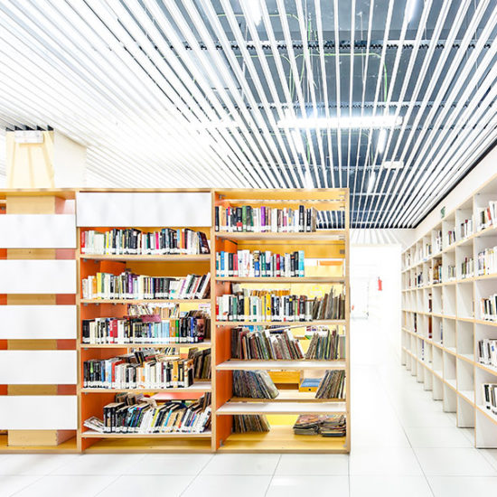 Biblioteca Municipal Desmontable. Callosa. Arquitectos Alicante. Eneseis Arquitectura